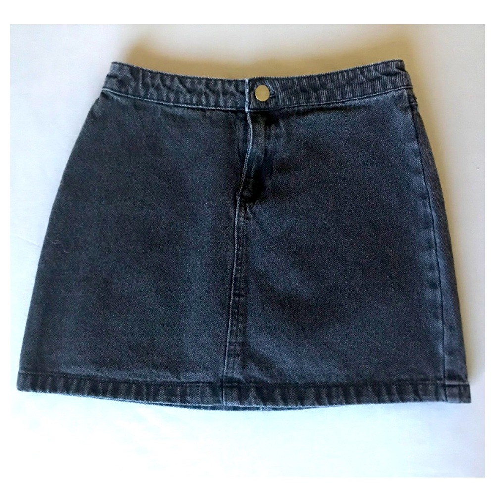 Forever 21 Black Denim Mini Skirt